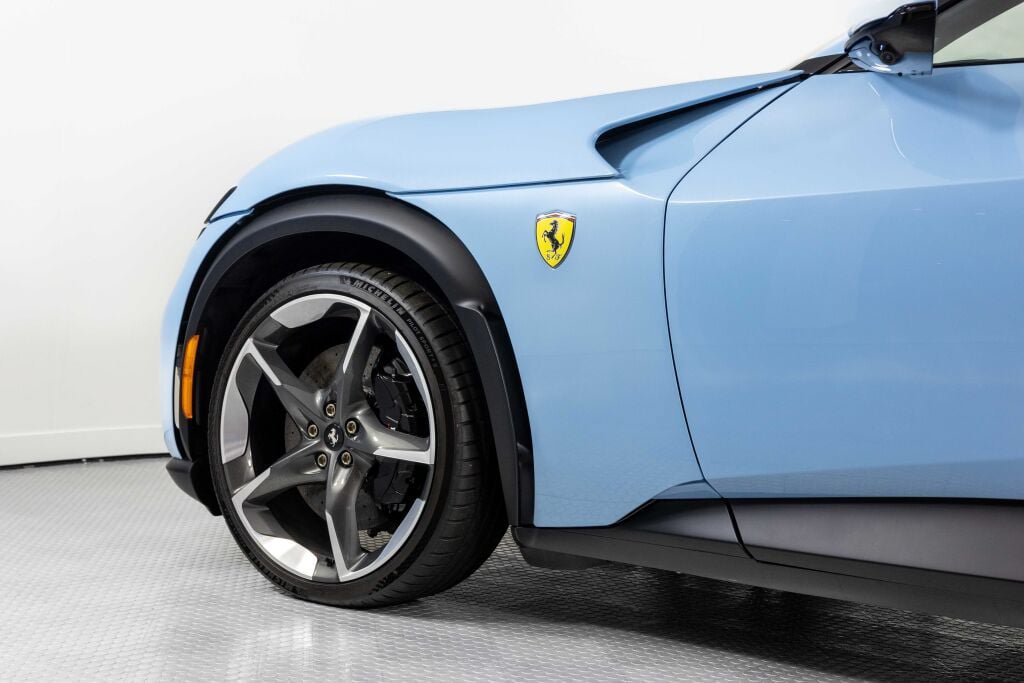Used 2026 Ferrari Purosangue AWD/4WD image 15