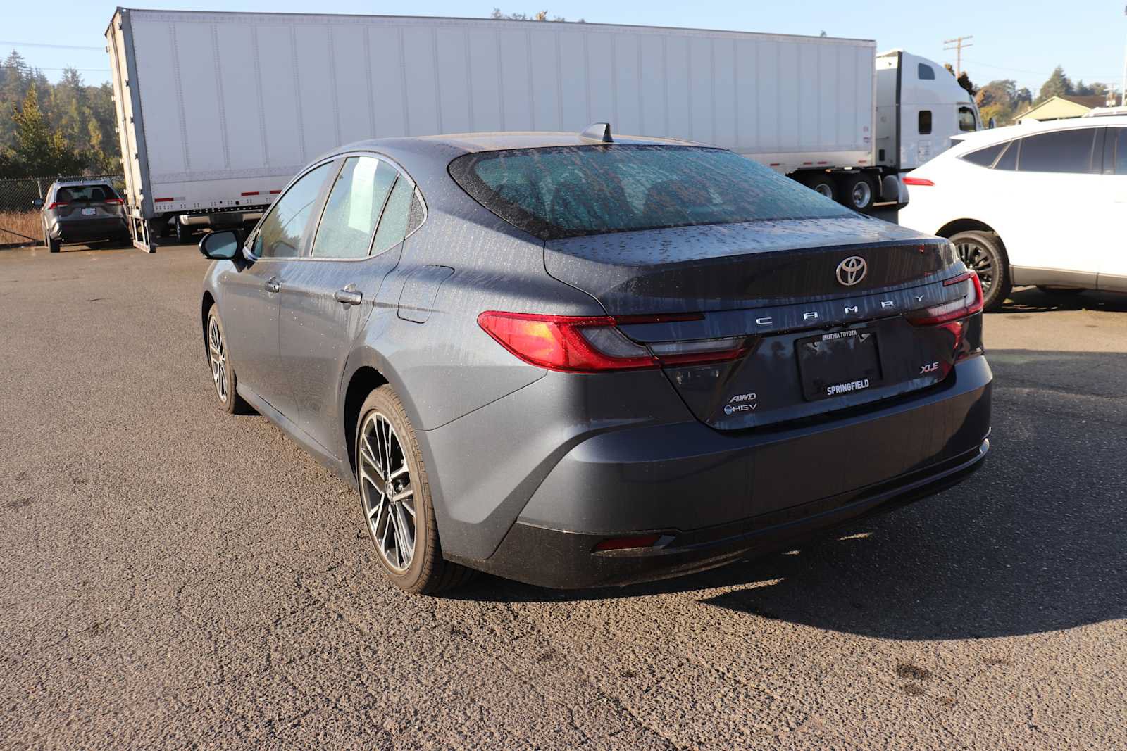 Used 2026 Toyota Camry XLE AWD/4WD image 7