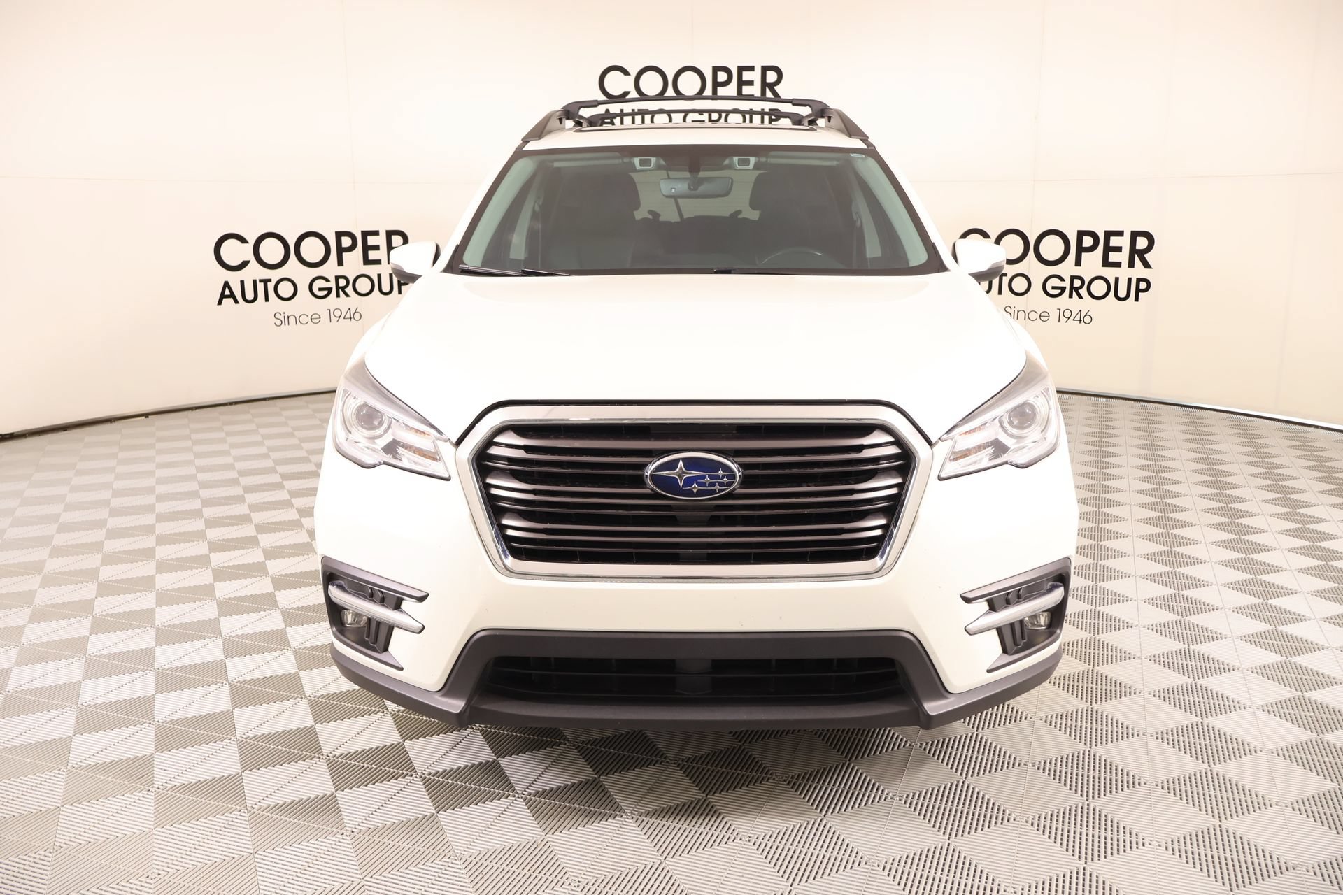 Used 2022 Subaru Ascent Limited w/ Technology Package AWD/4WD image 10