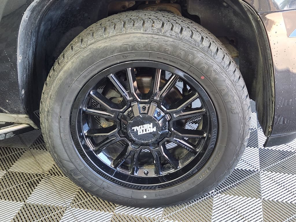 Used 2012 GMC Yukon XL Denali AWD/4WD image 9