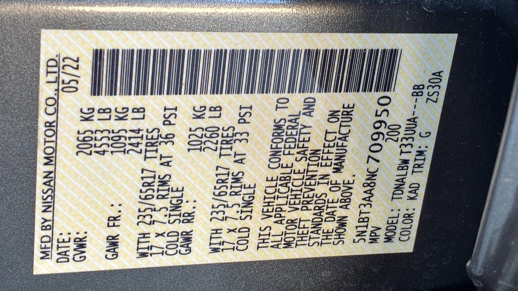 Used 2022 Nissan Rogue S image 11