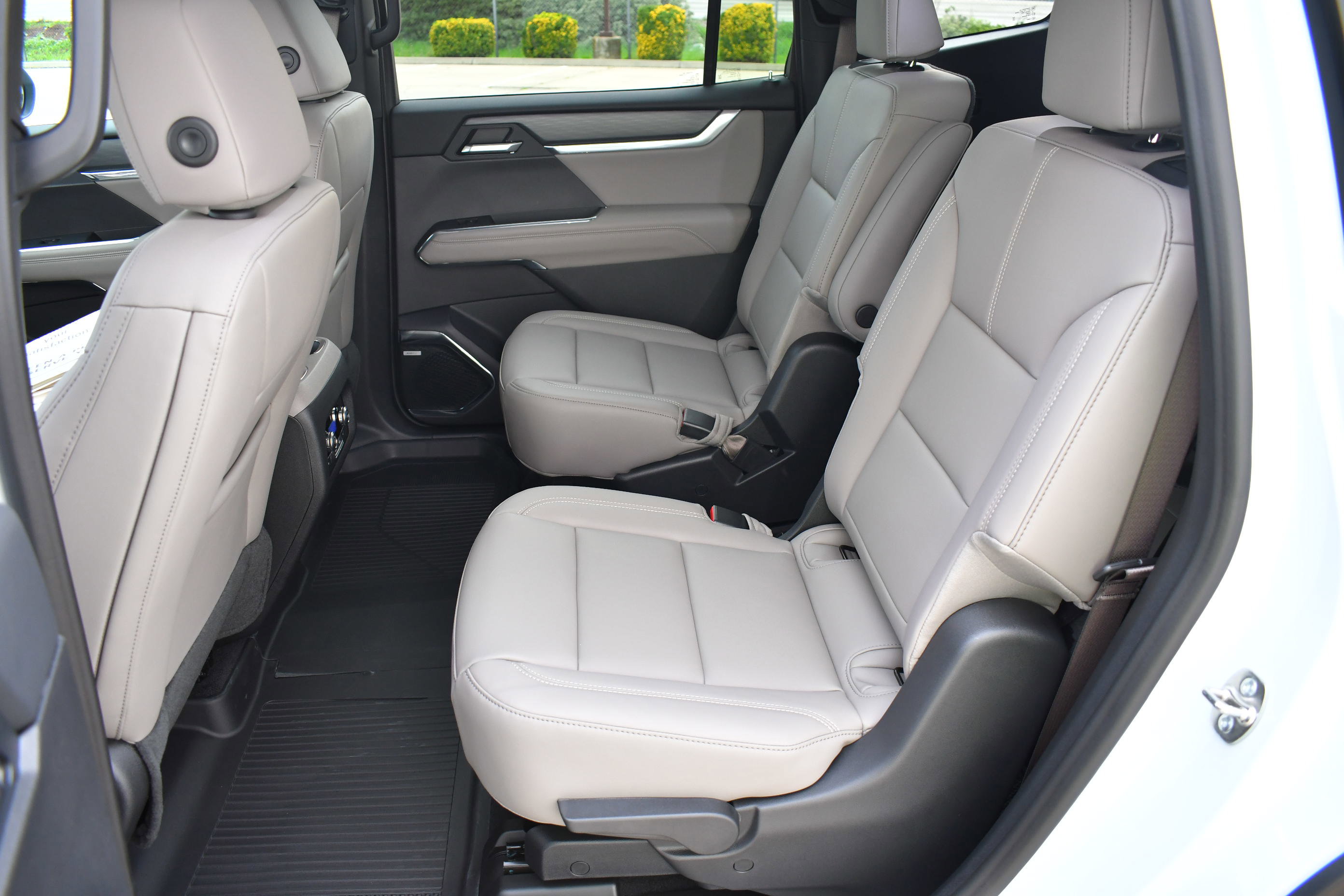 New 2026 GMC Acadia Elevation w/ Black Edition image 17