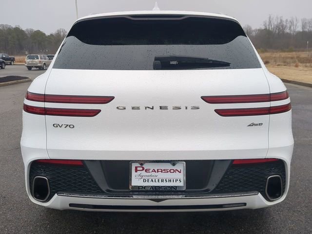Used 2023 Genesis GV70 2.5T w/ Advanced Package AWD/4WD image 5