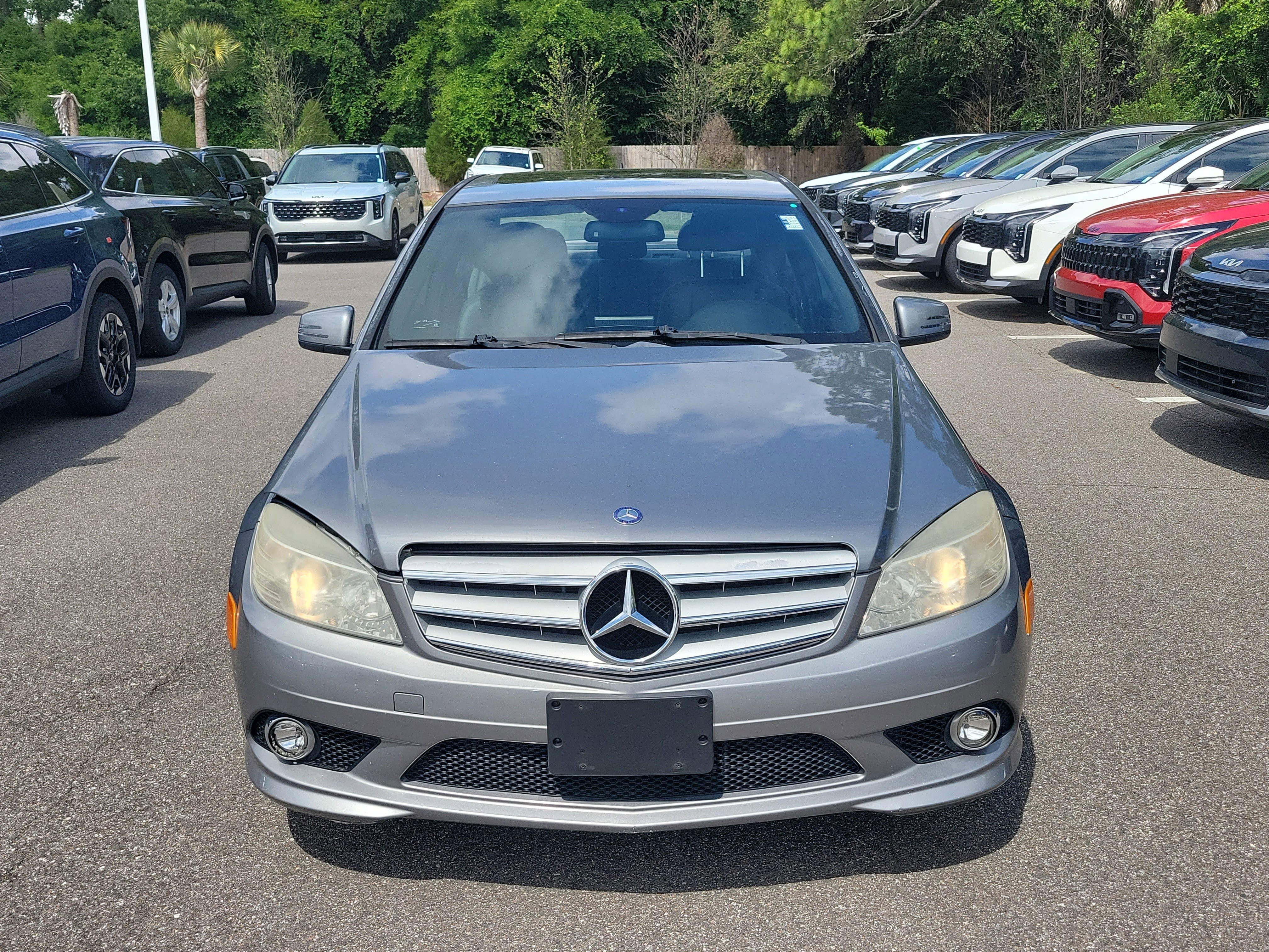 Used 2010 Mercedes-Benz C 300 Sedan image 2