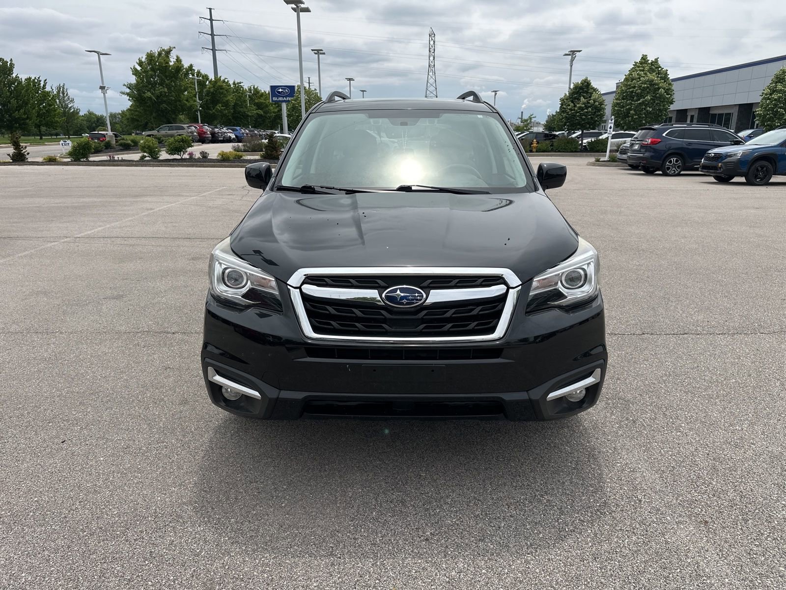 Used 2018 Subaru Forester 2.5i Limited AWD/4WD image 3