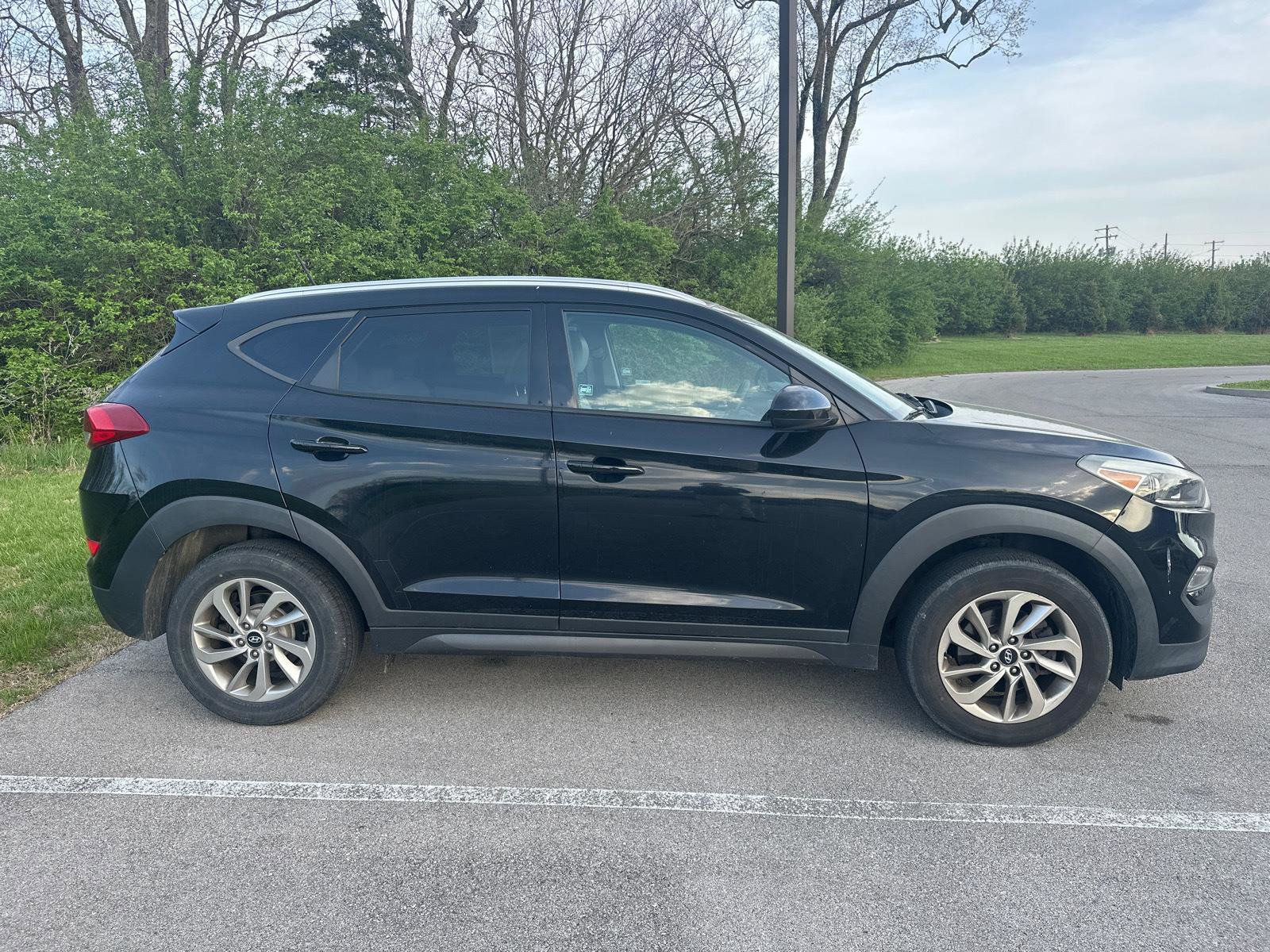 Used 2016 Hyundai Tucson SE w/ Option Group 02 image 8