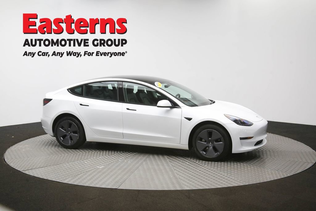Used 2023 Tesla Model 3 Standard Range image 42