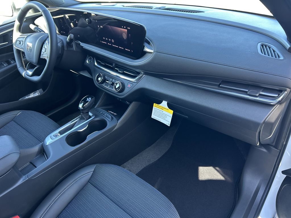 New 2026 Buick Envista Preferred image 12