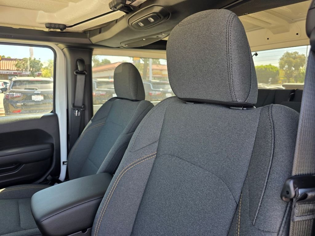 New 2026 Jeep Wrangler Sport AWD/4WD image 9