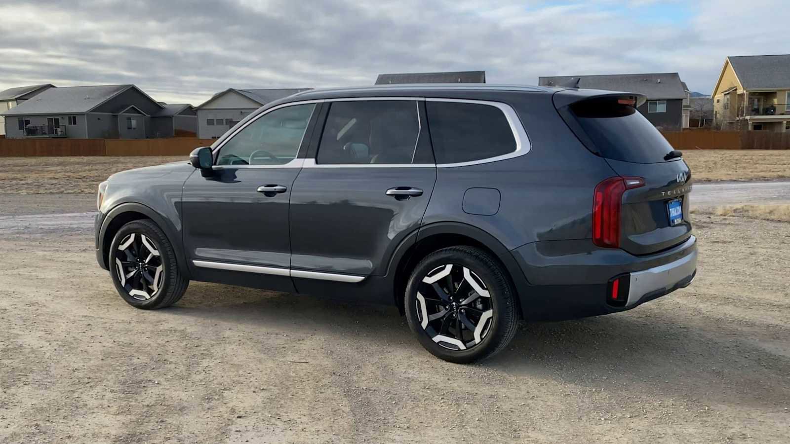 Used 2024 Kia Telluride S w/ S Sunroof Package image 6