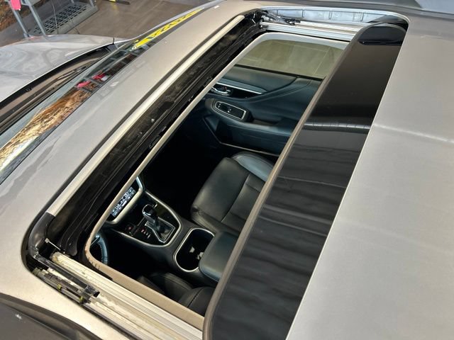 Used 2024 Subaru Outback Limited AWD/4WD image 9