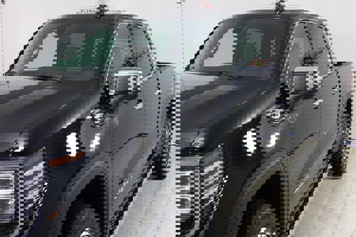 Used 2024 GMC Sierra 1500 Denali Ultimate image 48