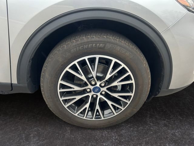 Used 2022 Ford Escape SE w/ Convenience Package image 30