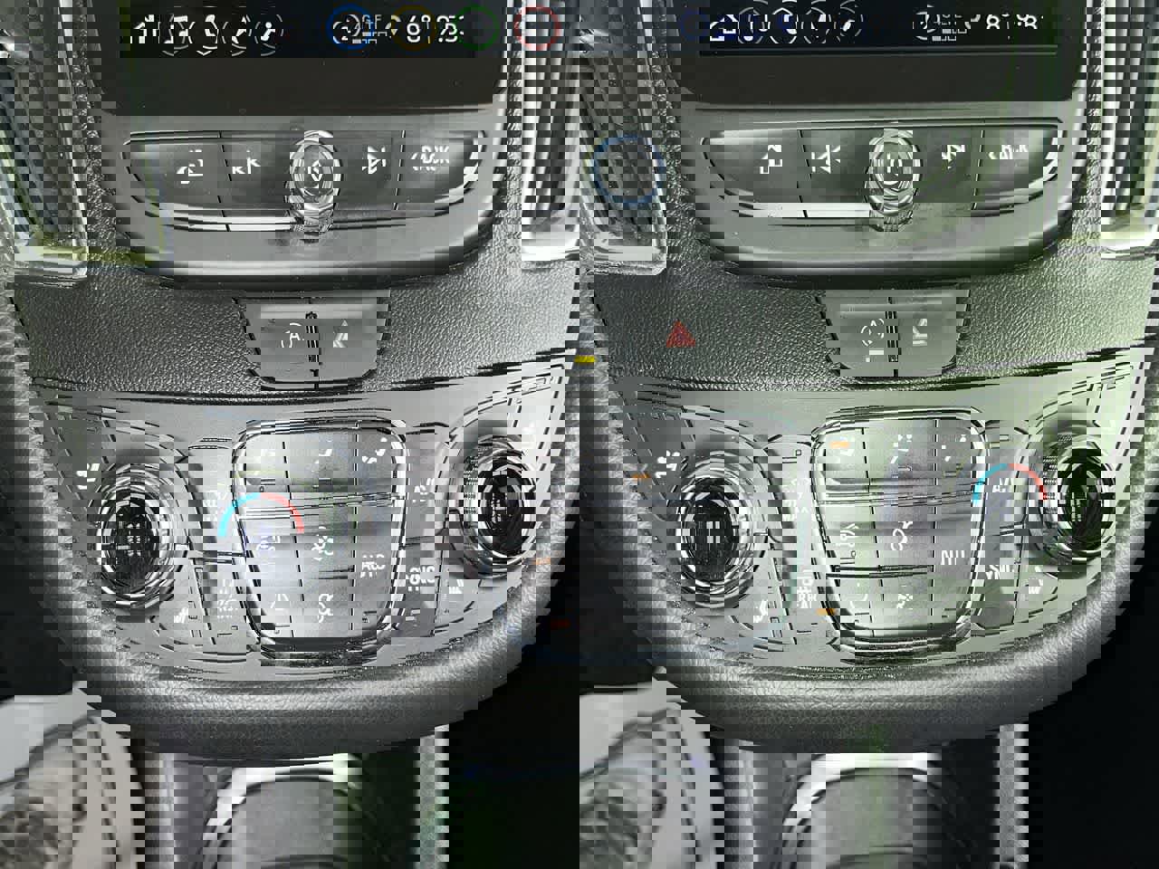 Used 2024 Chevrolet Malibu LT image 21