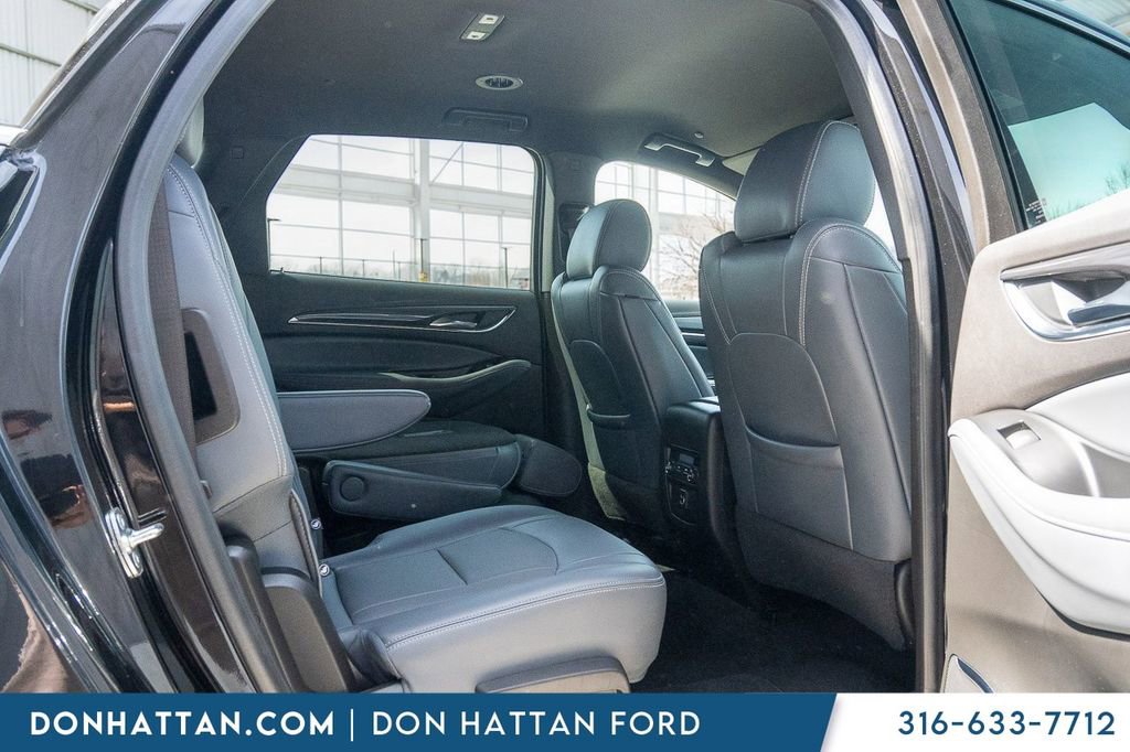 Used 2024 Buick Enclave Essence w/ Sport Touring Edition image 22