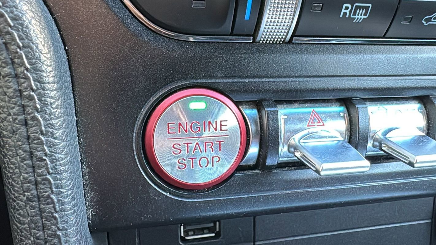 Used 2020 Ford Mustang GT Premium image 19