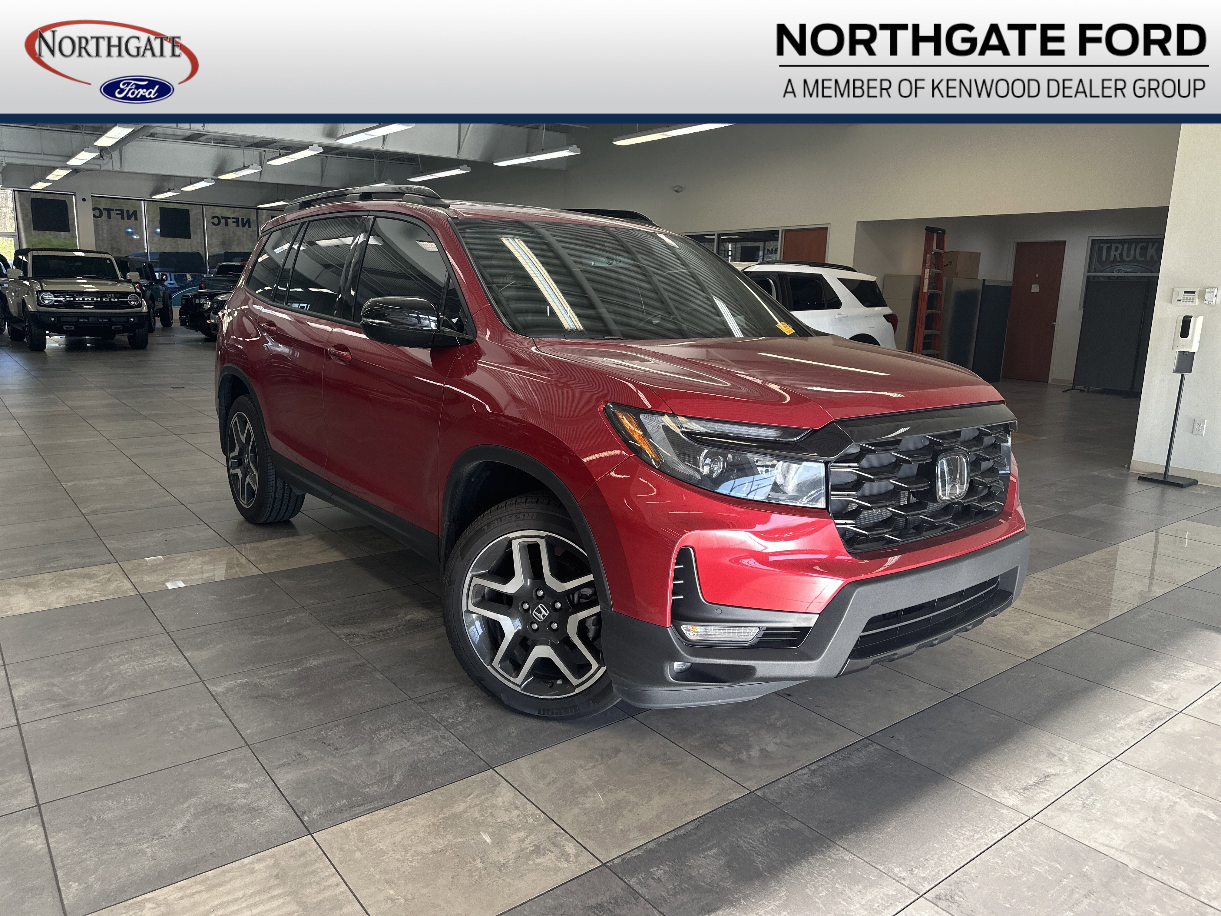 Used 2023 Honda Passport Elite image 1