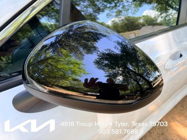 Used 2024 Kia K5 GT-Line w/ GT-Line Premium Package FWD image 5