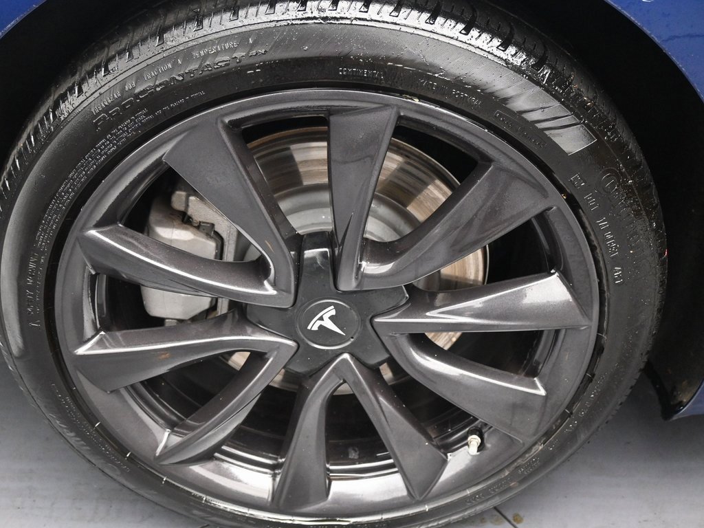 Used 2017 Tesla Model 3 Long Range image 36
