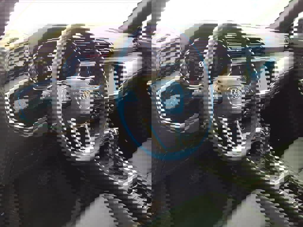 Used 2025 Audi Q3 2.0T Premium Plus w/ Premium Plus Package image 9