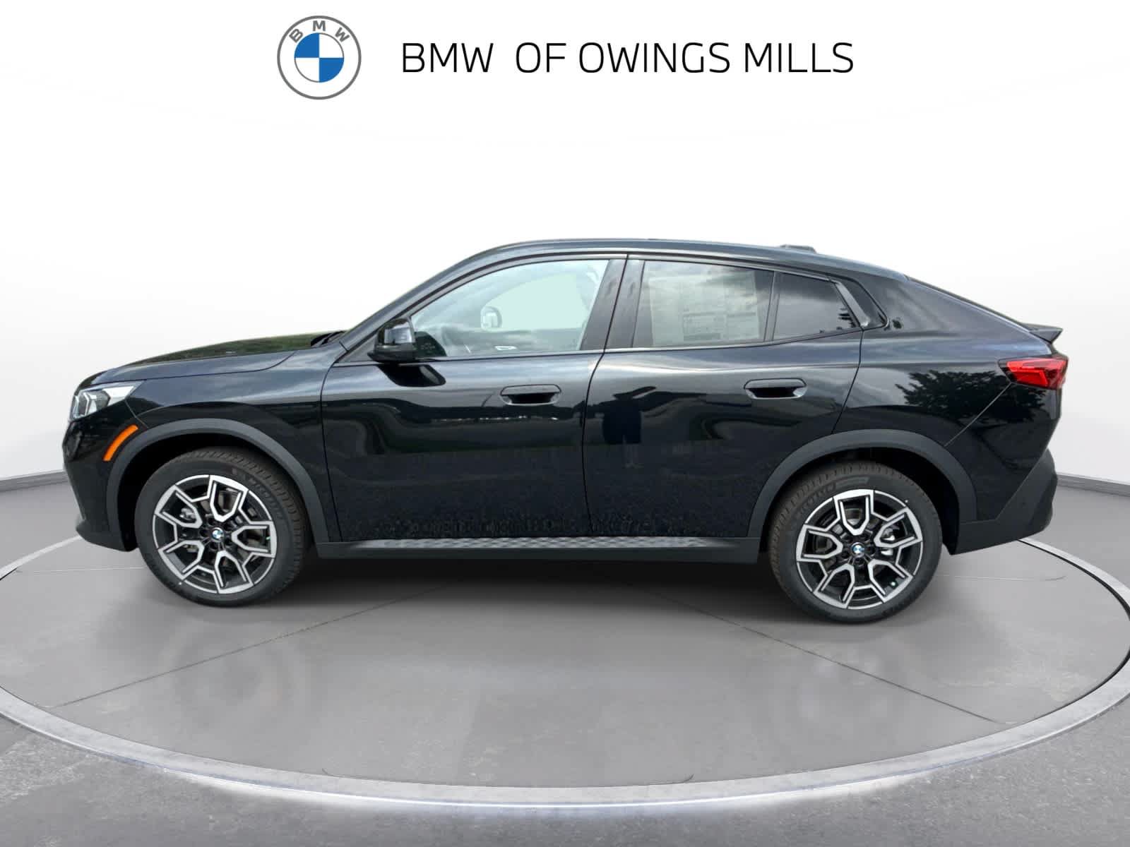 New 2026 BMW X2 xDrive28i w/ Technology Package AWD/4WD image 5