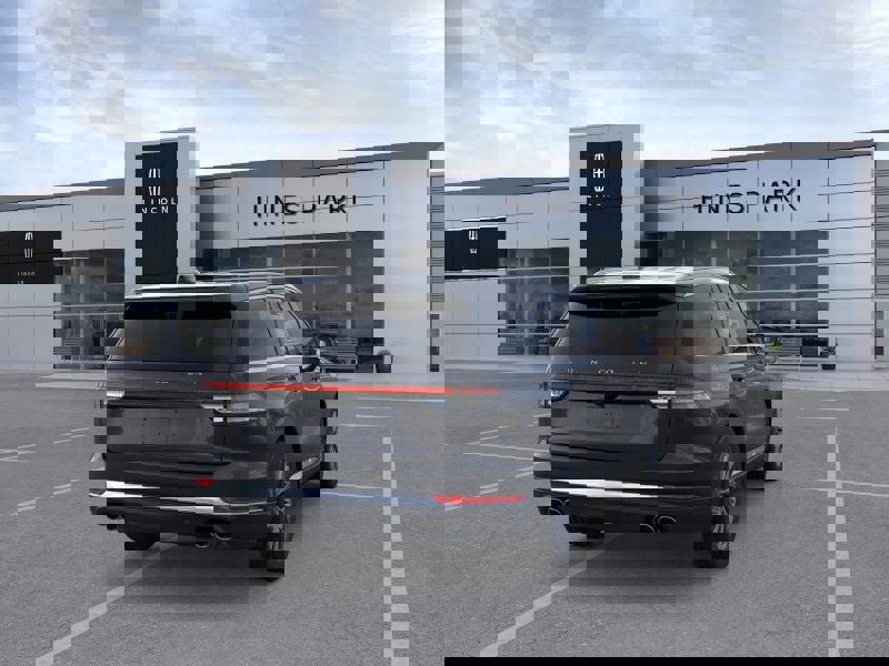 New 2026 Lincoln Aviator AWD image 8