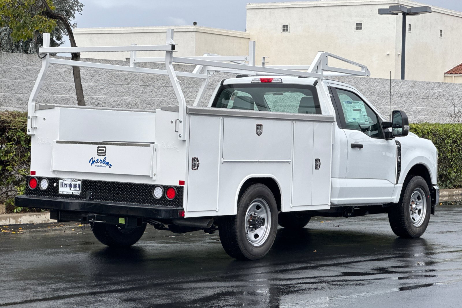 New 2026 Ford F350 XL w/ XL Chrome Package RWD image 4