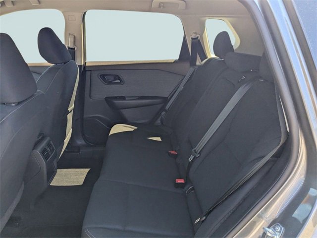 Used 2023 Nissan Rogue S image 7