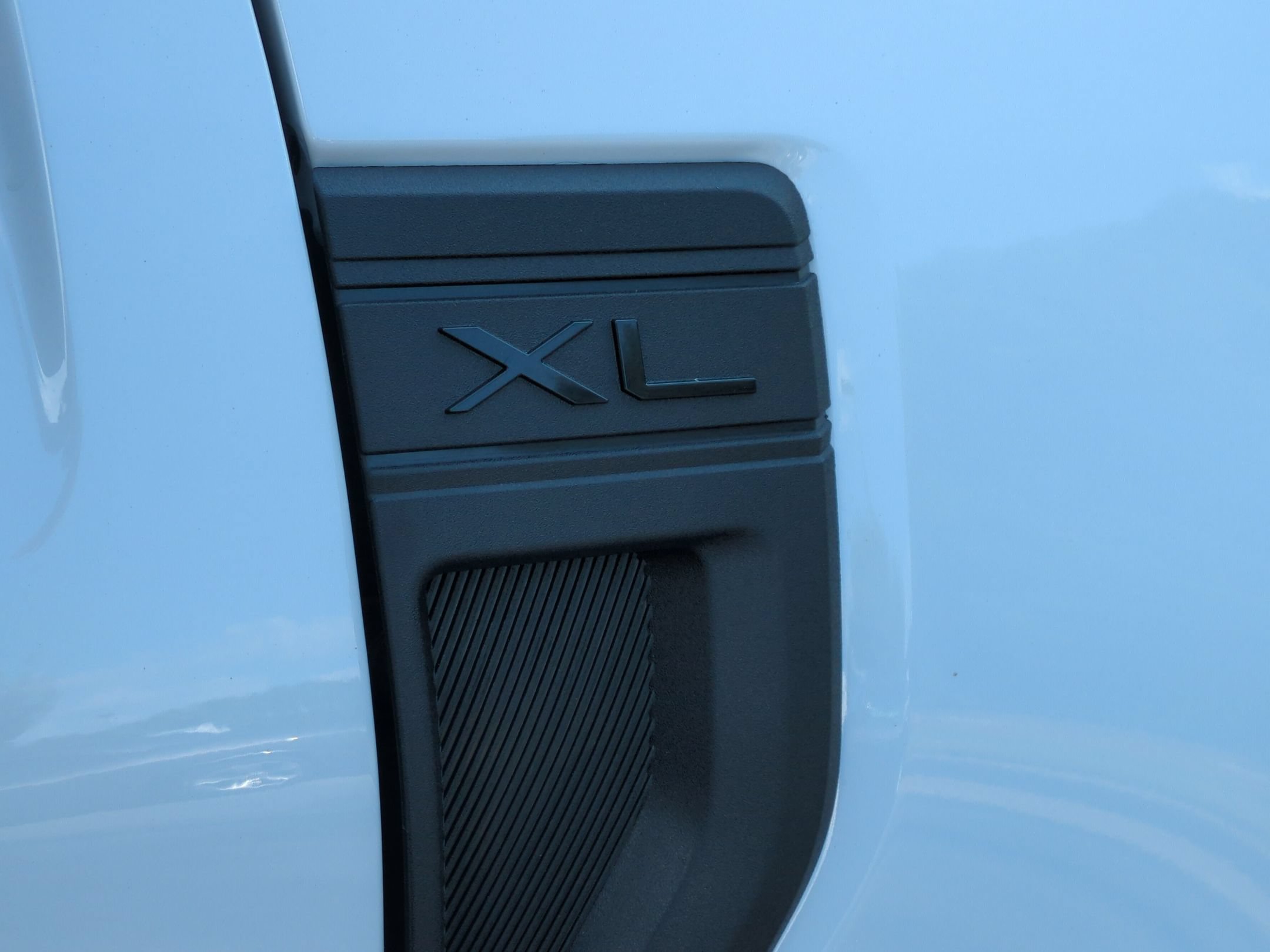 New 2026 Ford Maverick XL FWD image 34