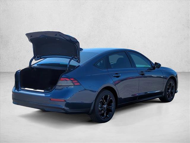 Certified 2025 Honda Accord SE image 2