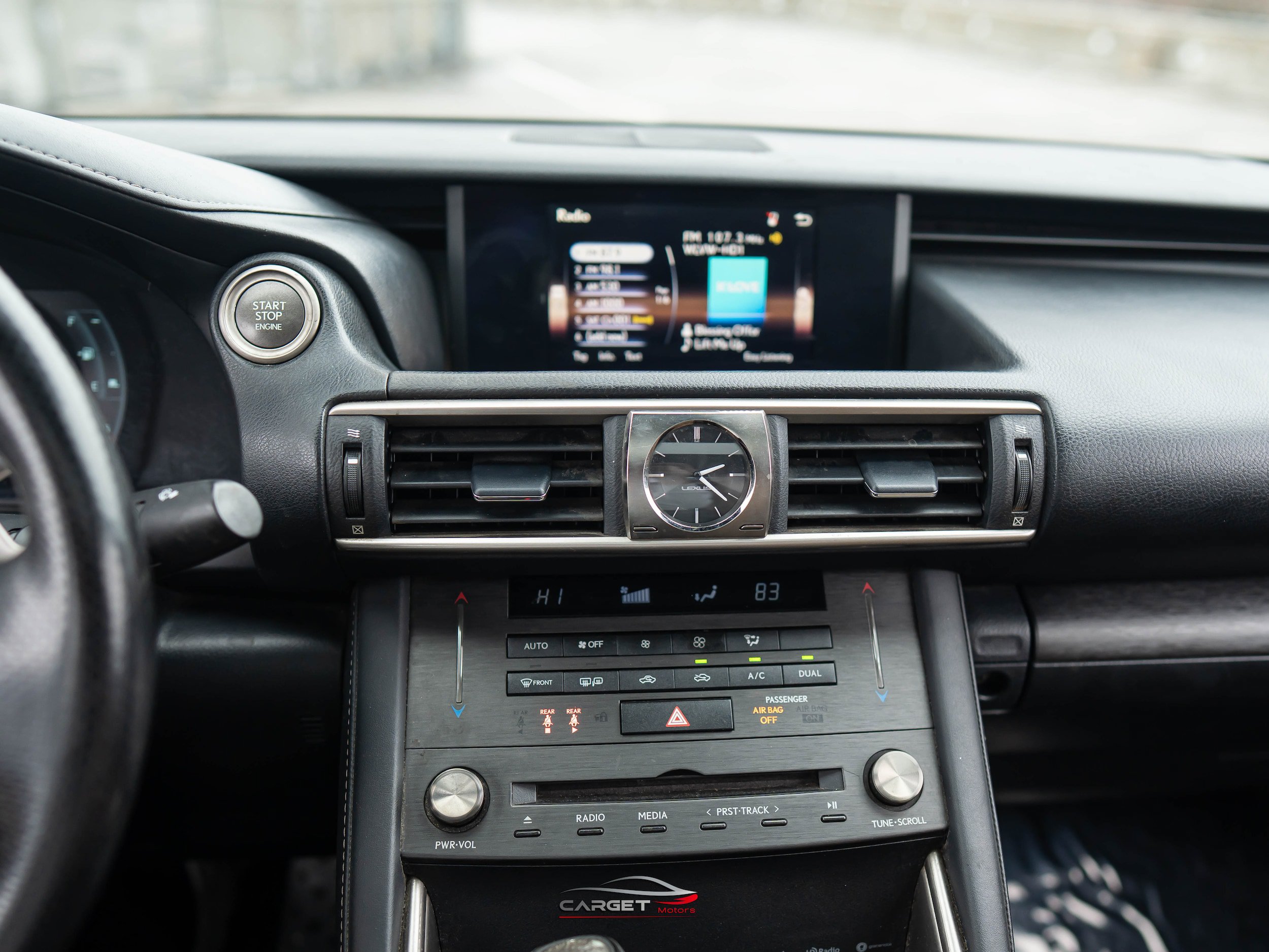 Used 2019 Lexus IS 300 F Sport w/ F Sport Package RWD image 31