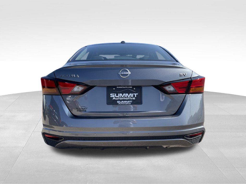 Used 2024 Nissan Altima 2.5 SV FWD image 23