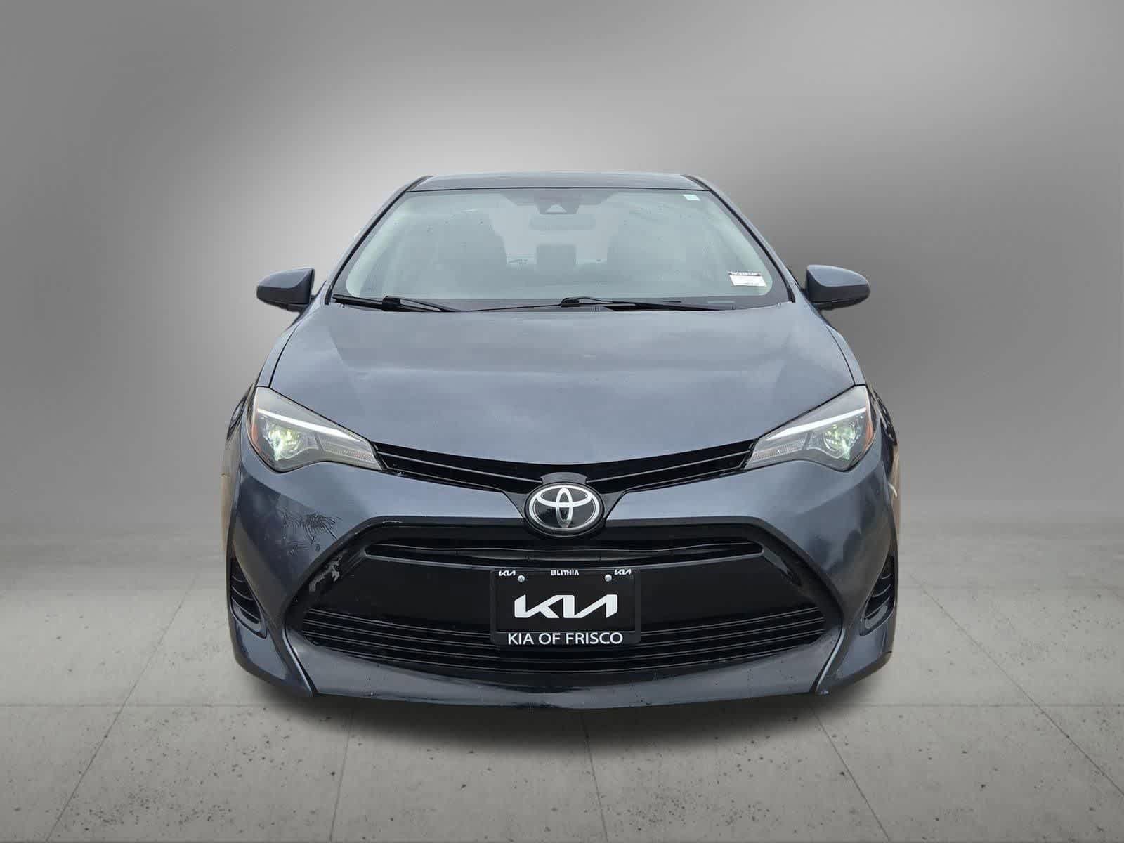 Used 2017 Toyota Corolla LE FWD image 9
