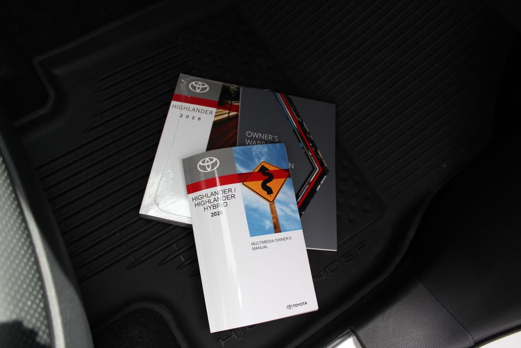 Certified 2026 Toyota Highlander Platinum AWD/4WD image 50