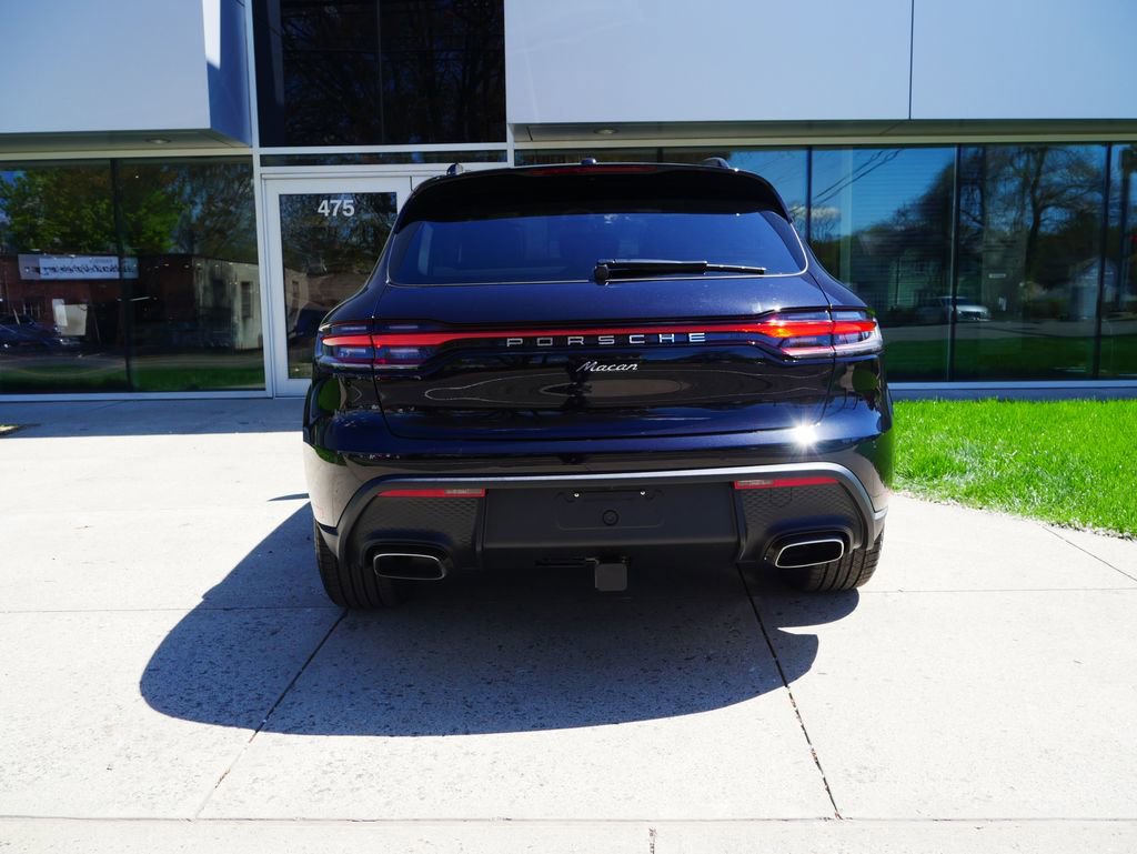 New 2026 Porsche Macan AWD/4WD image 6