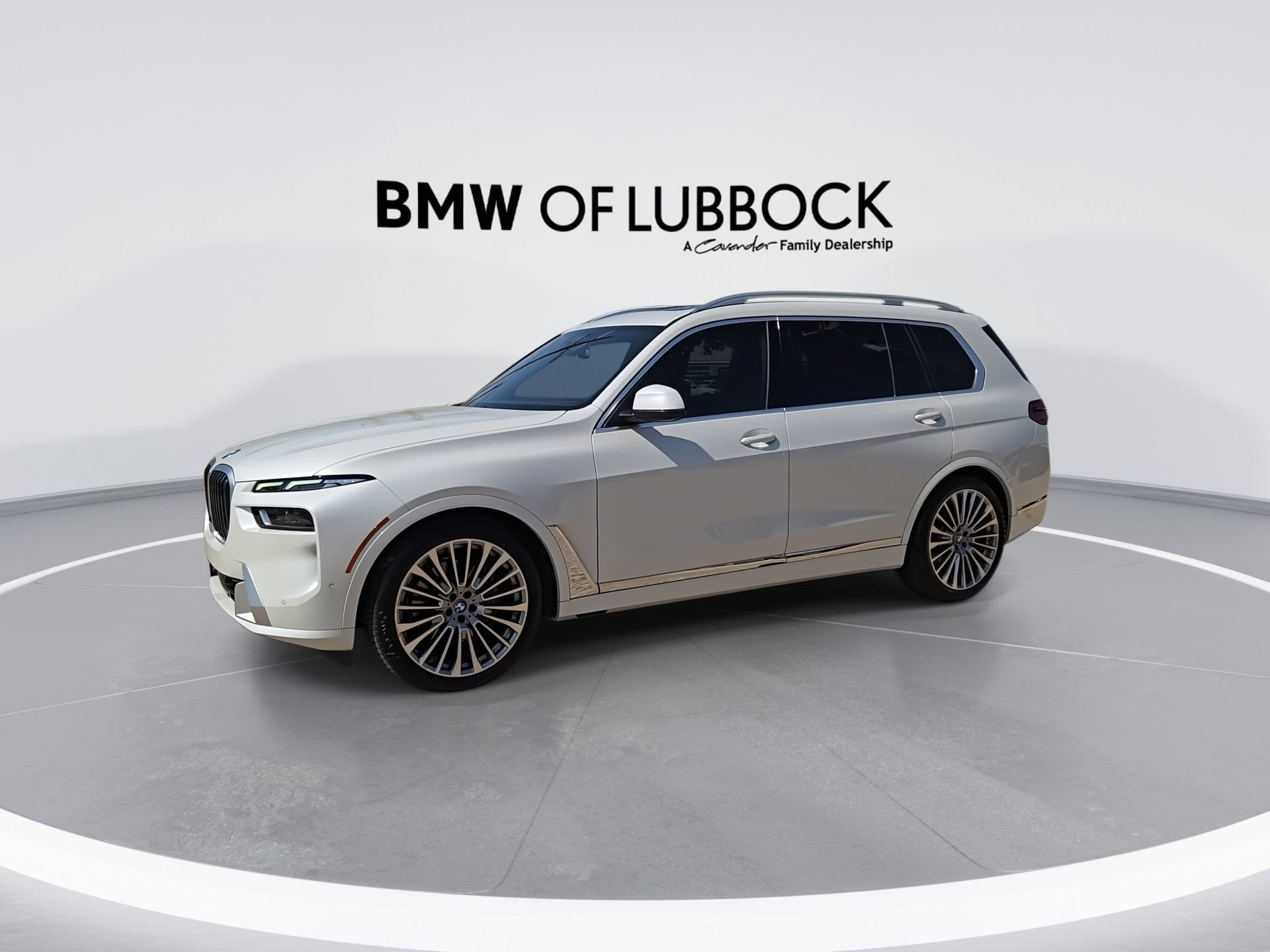 Used 2026 BMW X7 xDrive40i AWD/4WD image 5