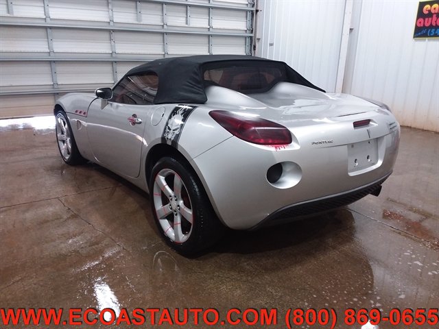 Used 2006 Pontiac Solstice Convertible w/ Power Package RWD image 6