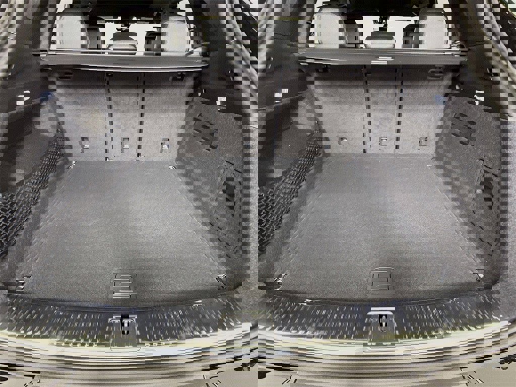 New 2026 Porsche Cayenne image 30