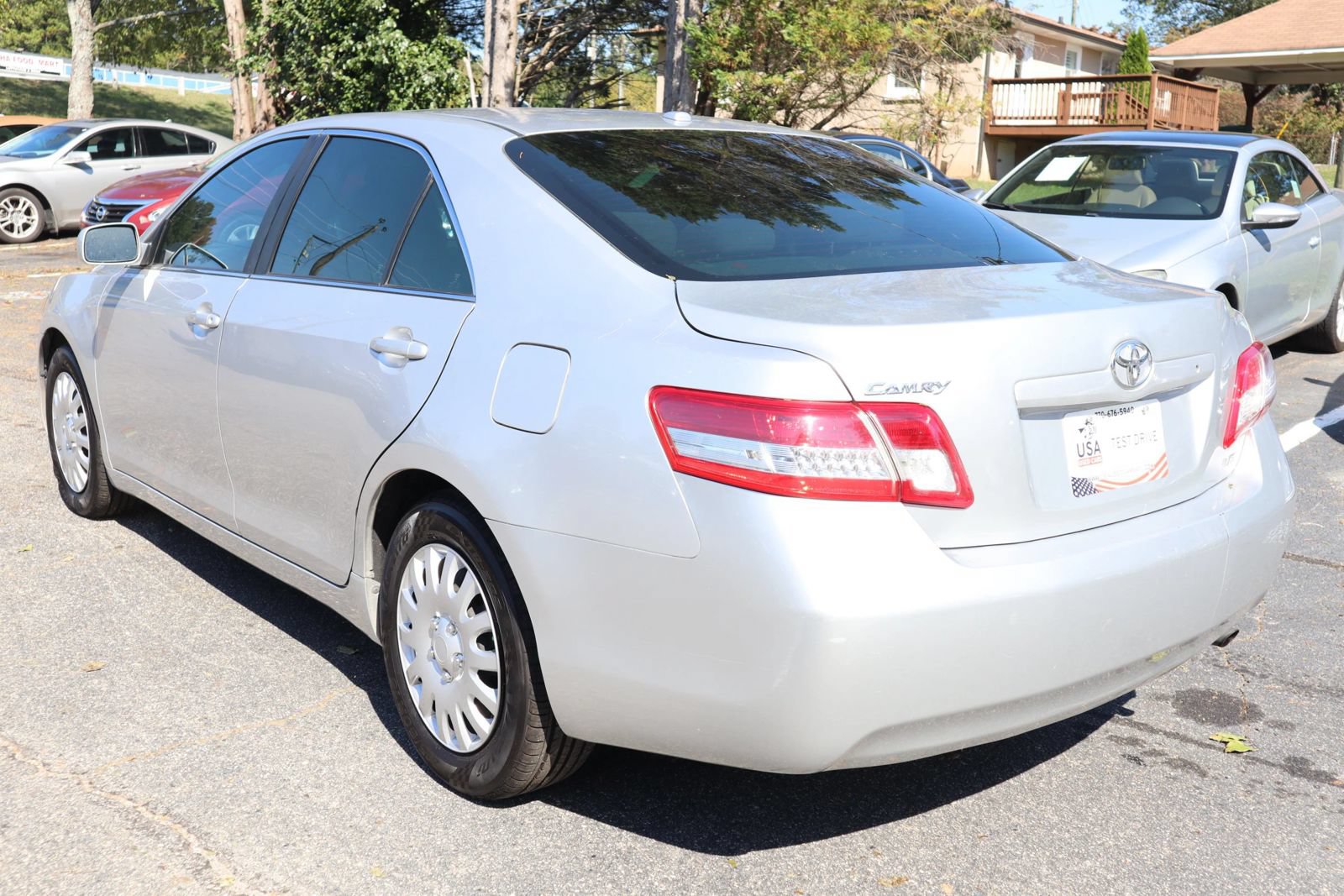 Used 2011 Toyota Camry LE w/ Fleet Convenience Pkg FWD image 4
