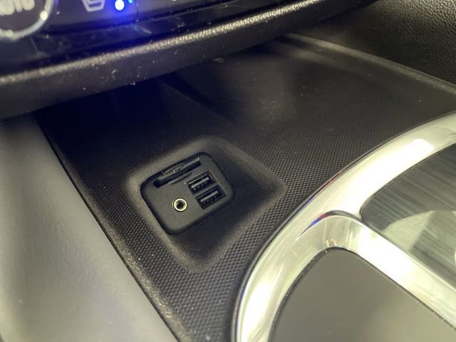 Used 2021 Buick Enclave Premium w/ Sun and Sites Package image 18