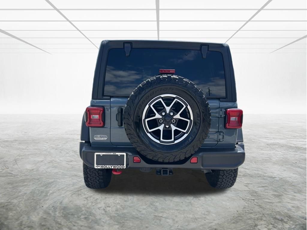 Used 2024 Jeep Wrangler Unlimited Rubicon image 5
