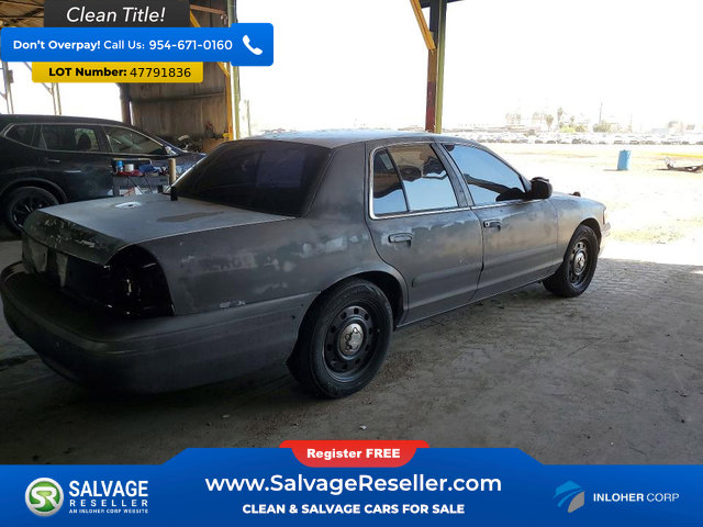 Used 2006 Ford Crown Victoria Police Interceptor RWD image 4