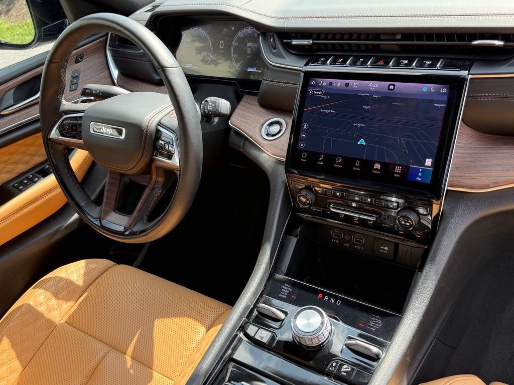 Certified 2025 Jeep Grand Cherokee L Summit AWD/4WD image 21