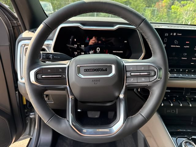 New 2026 GMC Canyon Denali w/ LPO, Black Badging Package AWD/4WD image 17