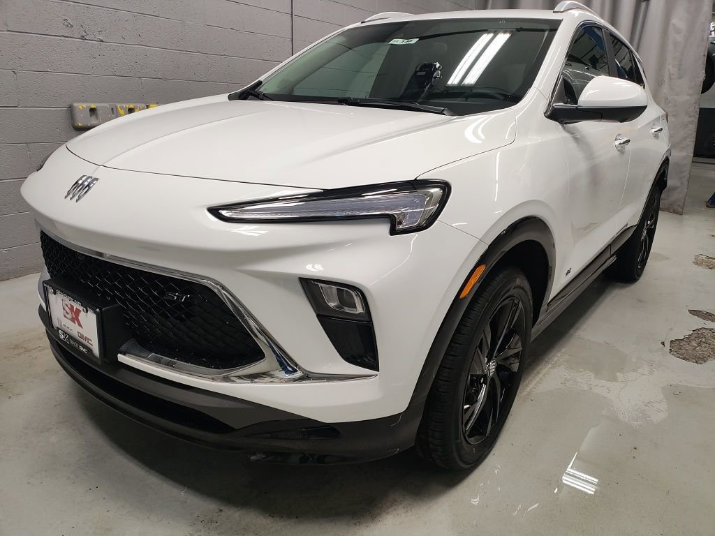 New 2026 Buick Encore GX Sport Touring image 18