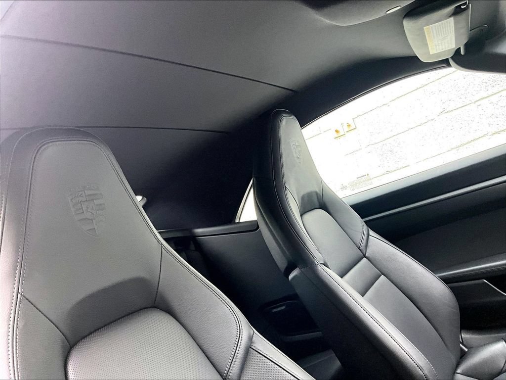 Certified 2025 Porsche 911 Carrera RWD image 26