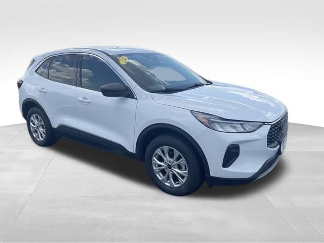Used 2024 Ford Escape Active image 8