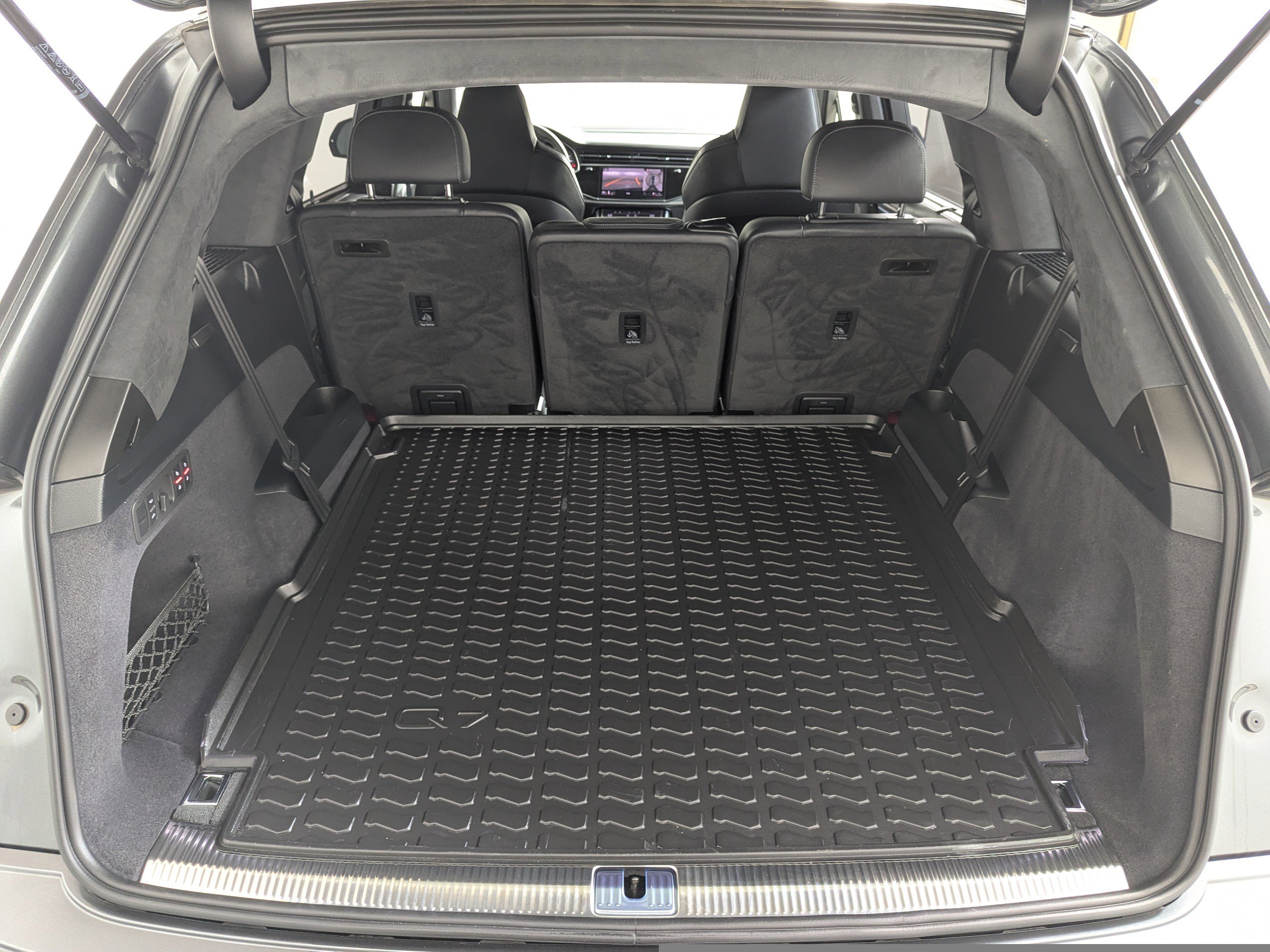 New 2025 Audi SQ7 Prestige image 19