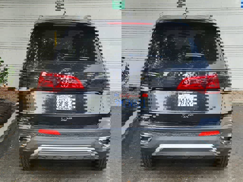 Used 2022 Volkswagen Taos SE image 5