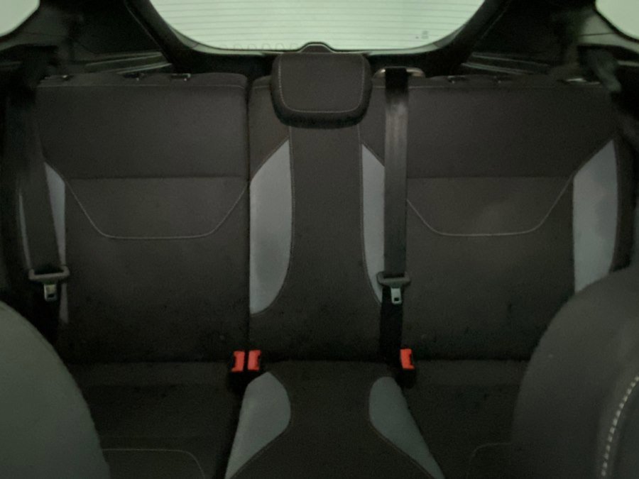 Used 2016 Ford Focus ST FWD image 38
